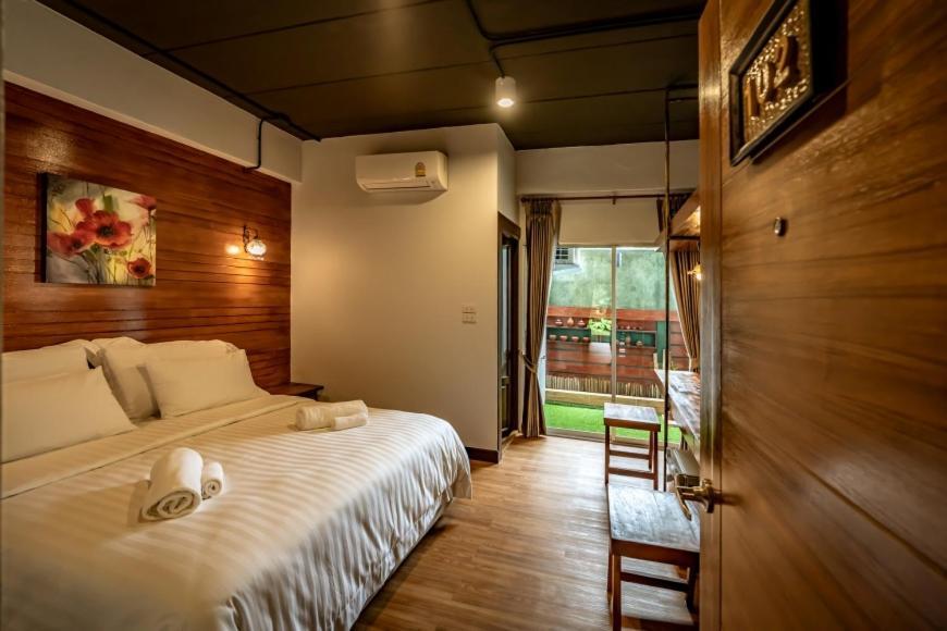 Ingmon House Hotel Чиангмай Екстериор снимка