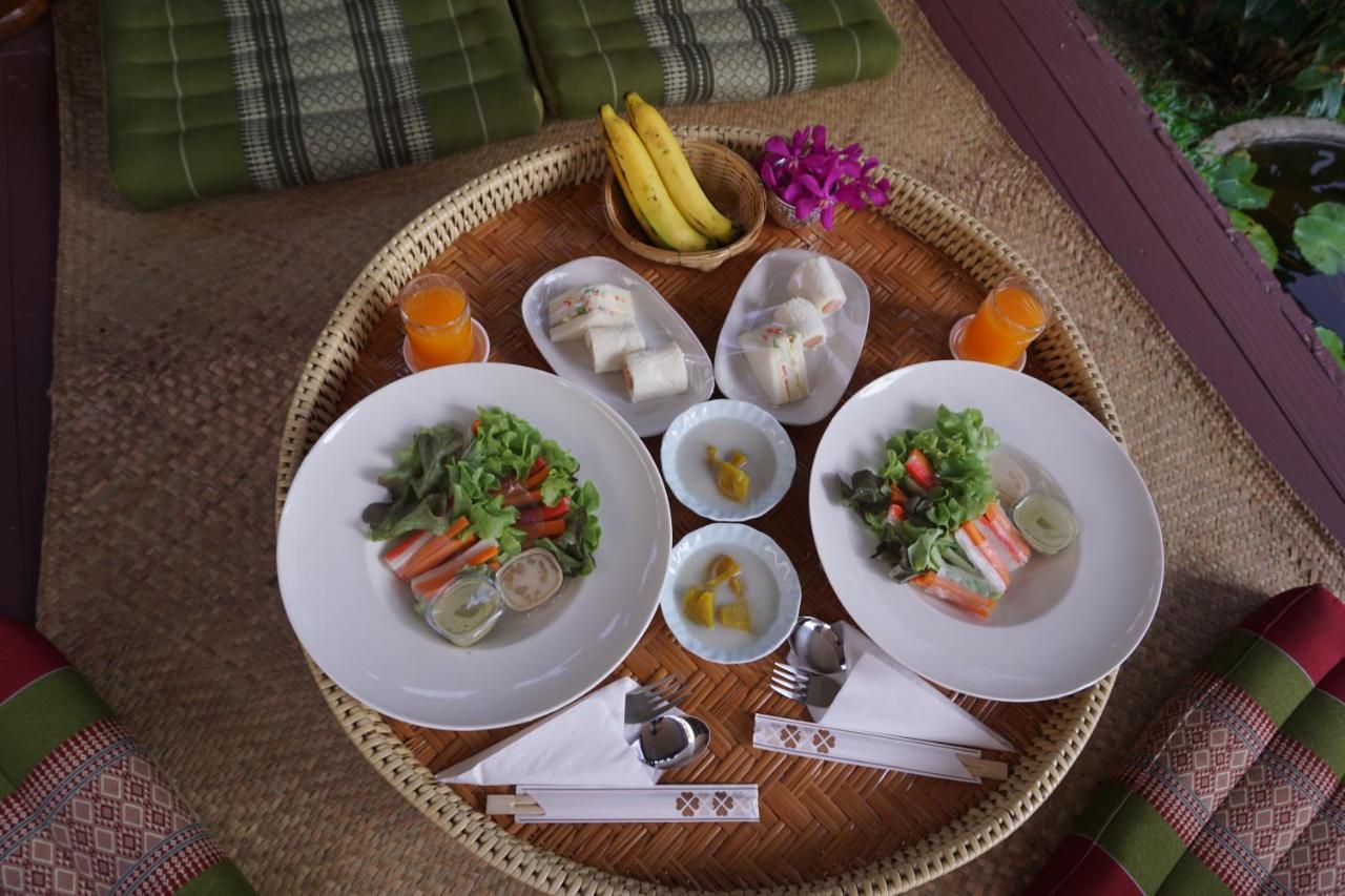 Ingmon House Hotel Чиангмай Екстериор снимка
